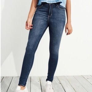 HOLLISTER high rise super skinny jeans